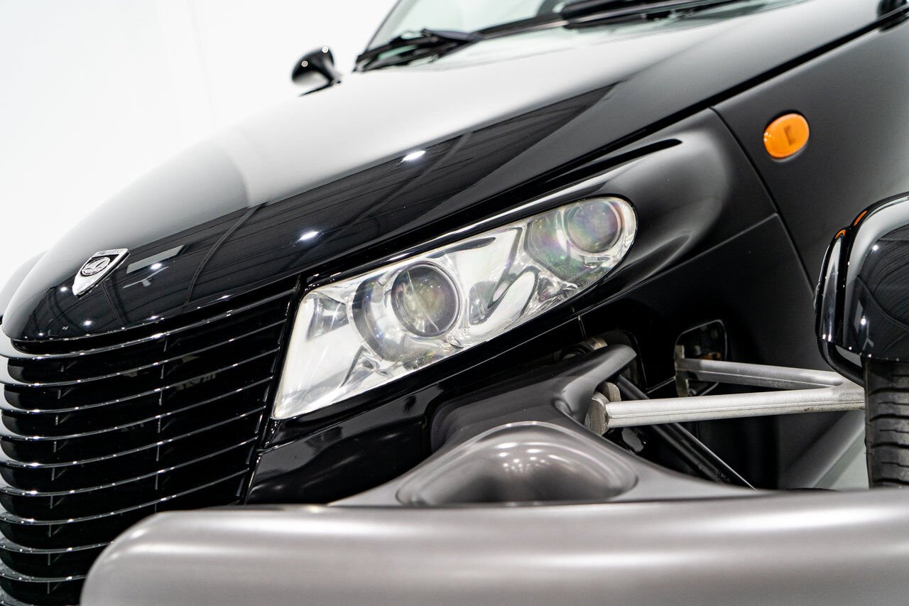 1999 Plymouth Prowler Desirable Black Colour with only 7,611KM (4756mi) from new **PRICE IN USD** Black Montreal - photo #54