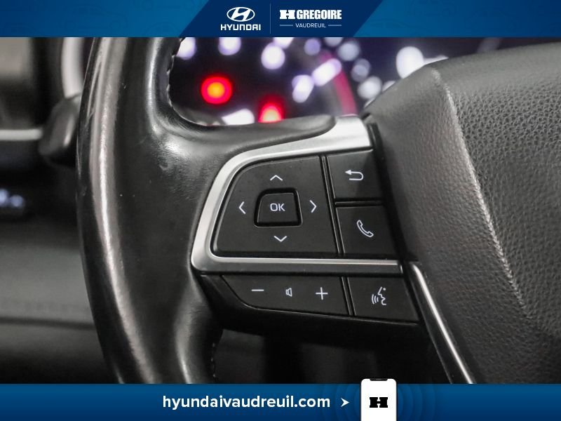 Toyota Highlander 2020 Argent Laval - photo #23