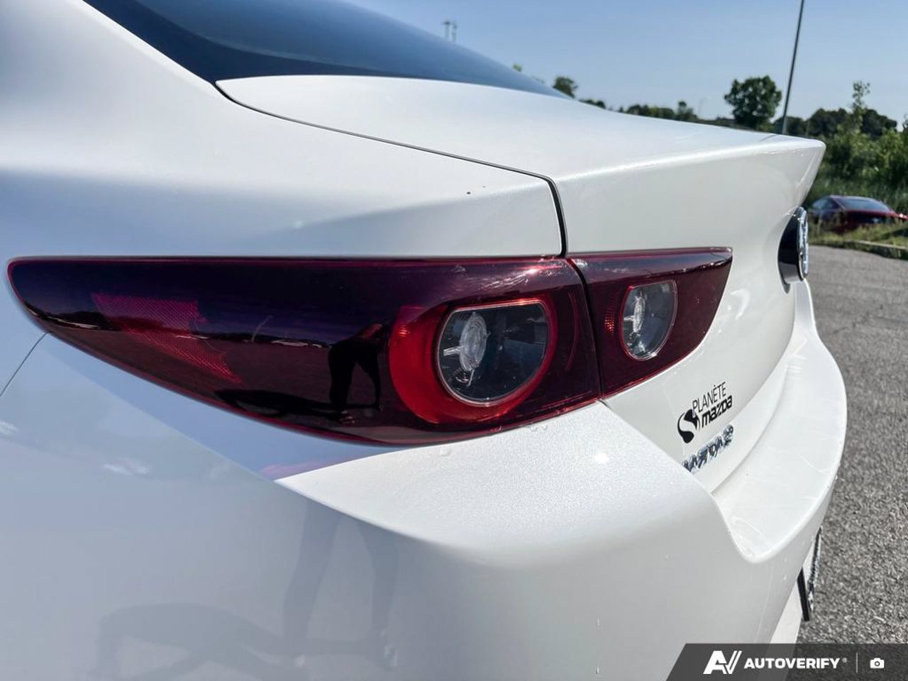 Mazda Mazda3 3MZBPAB72NM310088 2022 Blanc Mirabel - photo #13