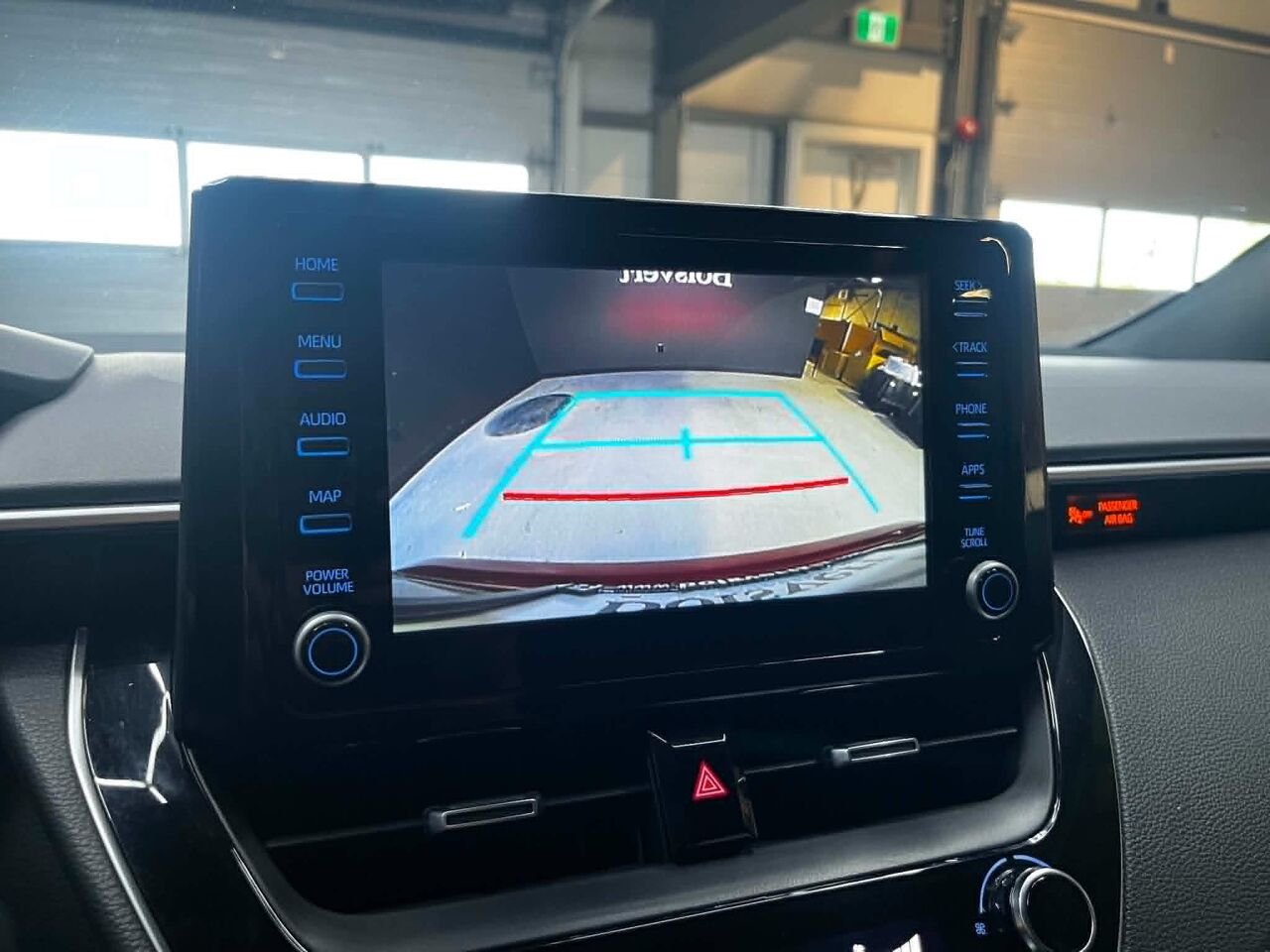 2022 Toyota Corolla Red Blainville - photo #22