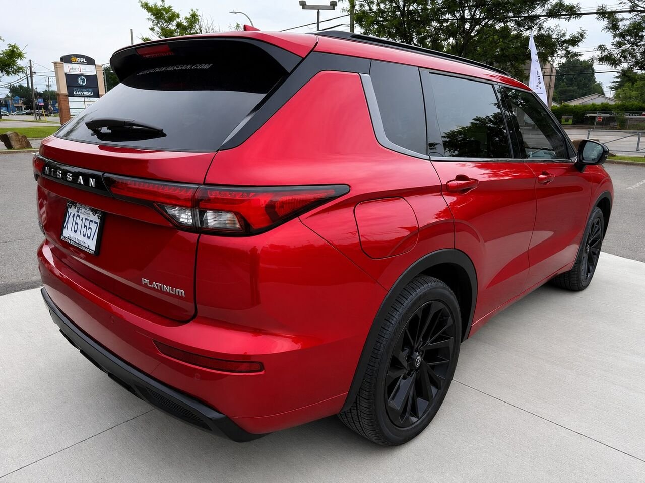 NISSAN Rogue hybride rechargeable ROGUE PHEV PLATINE 2026 Rouge royal Châteauguay - photo #4