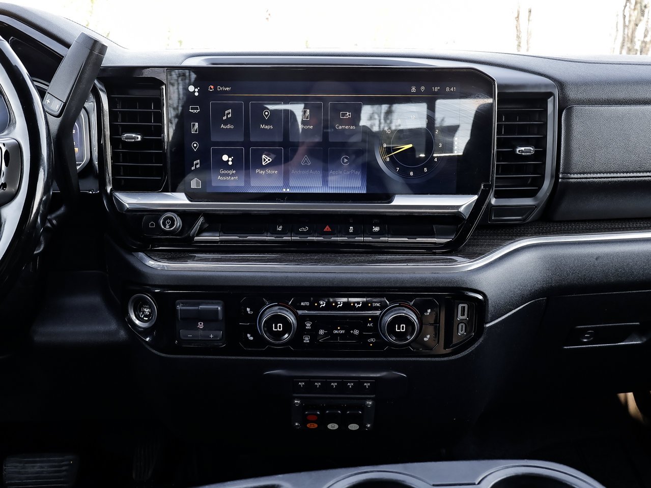 2024 Chevrolet Silverado 3500HD 4WD Crew Cab 159 LT White Sherwood Park - photo #22