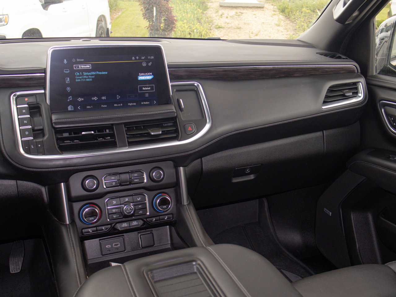 2023 Chevrolet Suburban 4WD 4dr LT Black Sherwood Park - photo #33