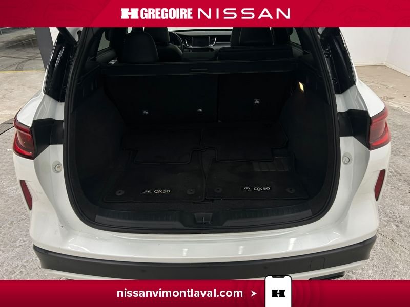 2023 Infiniti QX50 White Saint-Eustache - photo #25