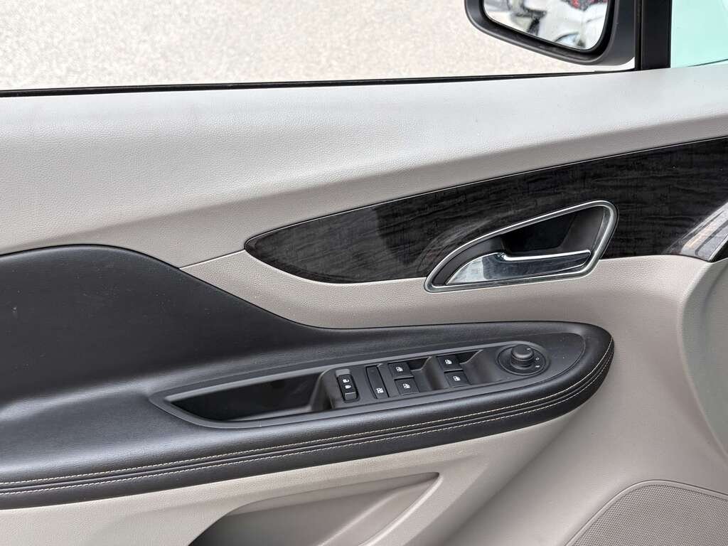 2015 Buick Encore White Gatineau - photo #10