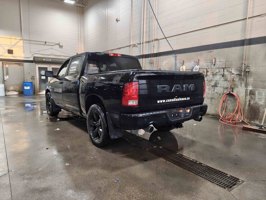 2023 Ram 1500 Classic 2023 Black