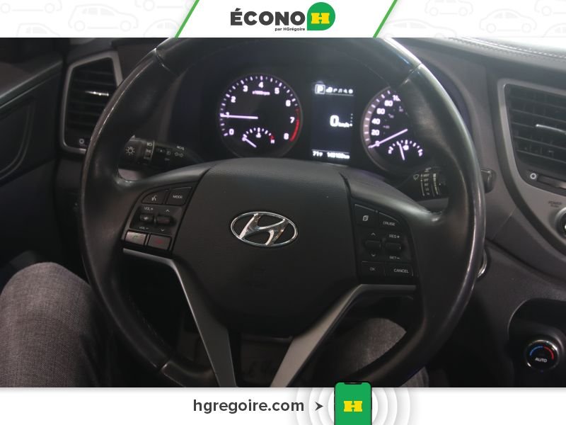 Hyundai Tucson 2016 Argent Laval - photo #13