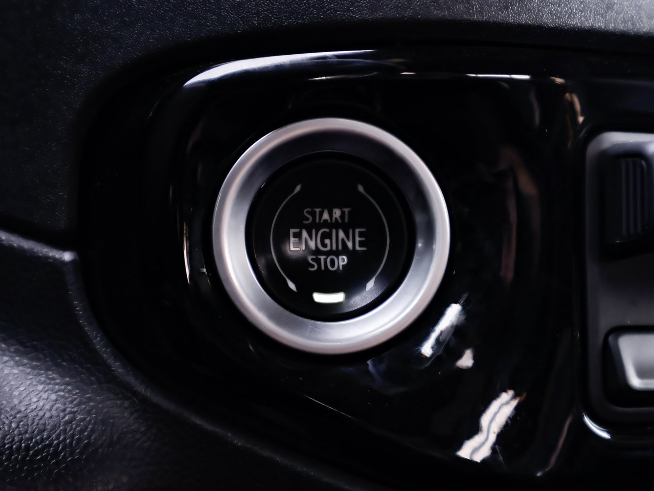 2022 Chevrolet Silverado 1500 4WD Crew Cab 147 ZR2 Blue Sherwood Park - photo #25
