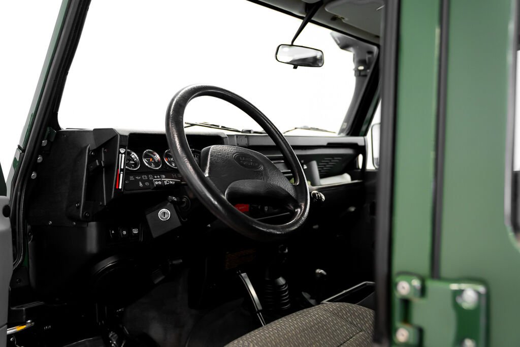 1997 Land Rover Defender CAR IN MILES Green Kirkland - photo #11