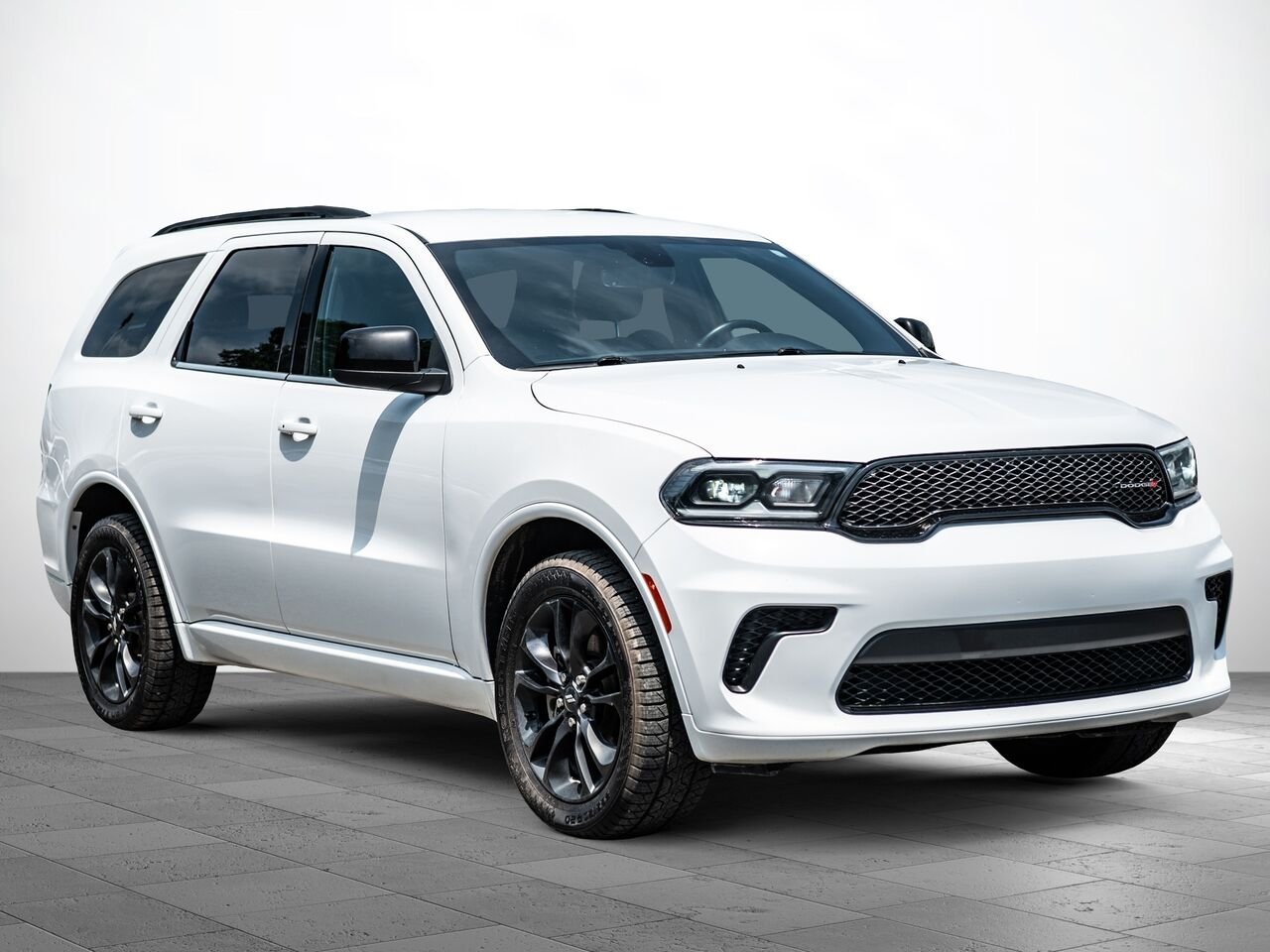 2023 Dodge Durango White Sainte-Julienne - photo #1