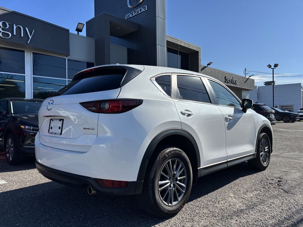 2021 Mazda CX-5 GS TI White Montmagny - photo #4