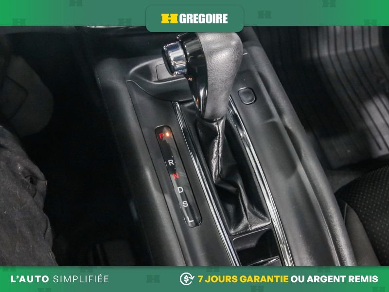 2019 Honda HR-V Grey Saint-Eustache - photo #16
