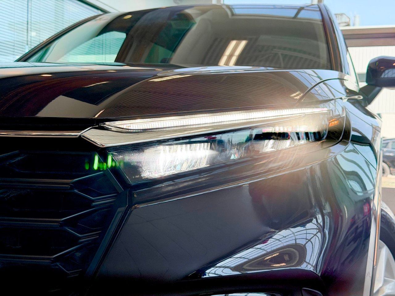 Honda CR-V 2023 Noir Notre-Dame-des-Prairies - photo #3