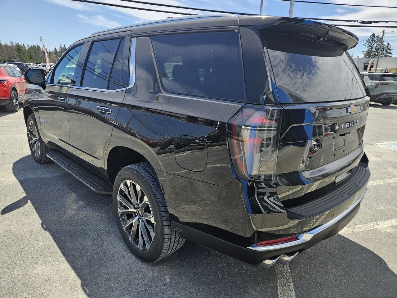 Chevrolet Tahoe High Country 4 portes 4RM 2026 NOIR Thetford Mines - photo #6