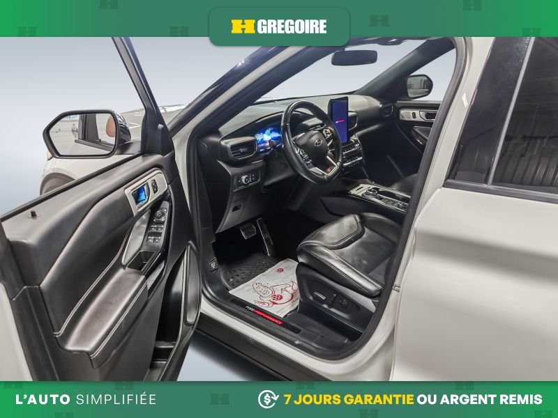 2022 Ford Explorer White Saint-Eustache - photo #11