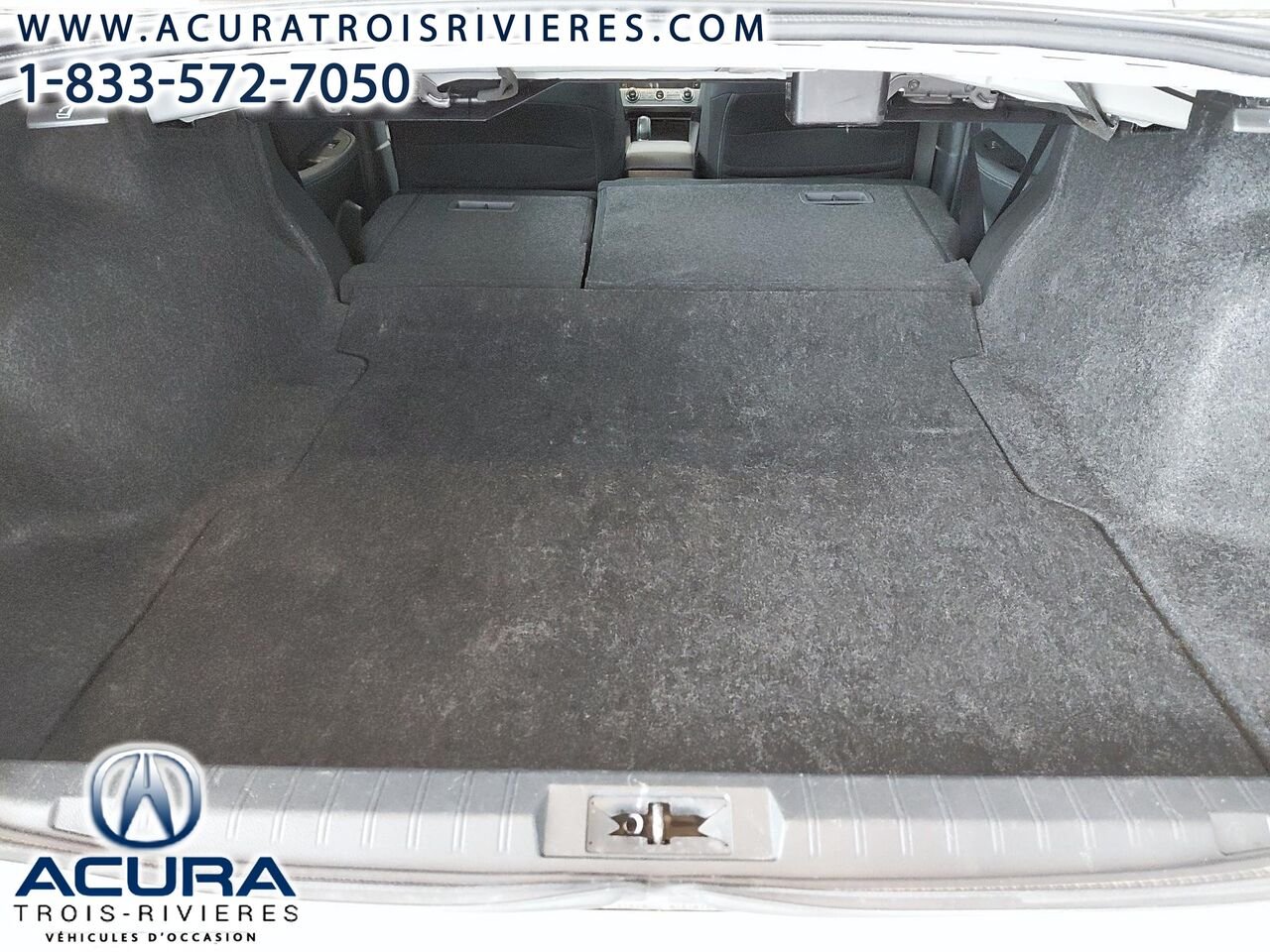 2017 Subaru LEGACY SYMMETRICAL AWD White Trois-Rivières - photo #12