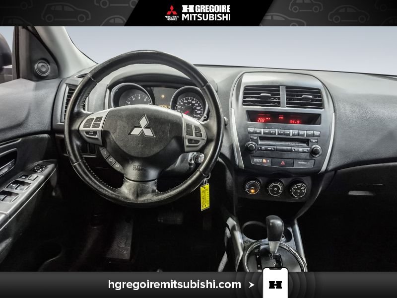 2013 Mitsubishi RVR Grey Laval - photo #17