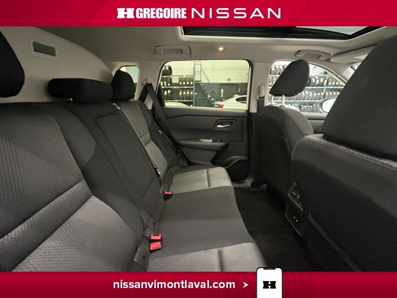 Nissan Rogue 2024 Blanc Laval - photo #42