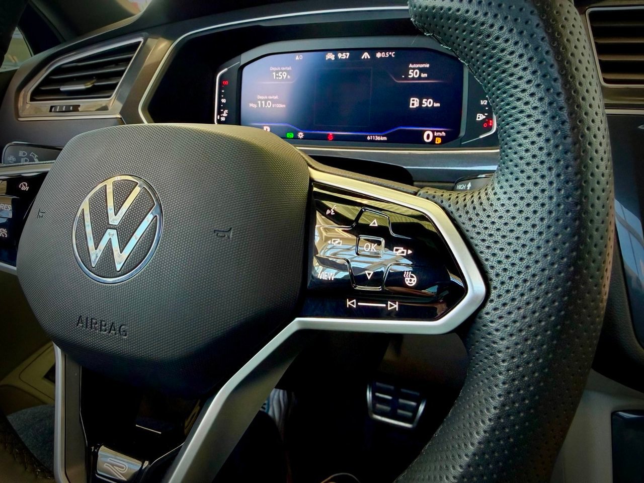 Volkswagen Tiguan 2024 Bleu Notre-Dame-des-Prairies - photo #31