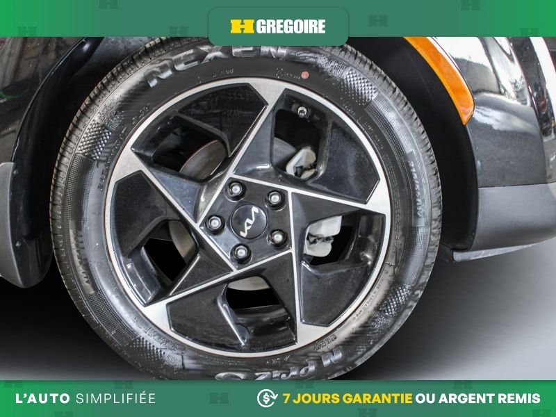 2024 Kia Soul Black Saint-Eustache - photo #11