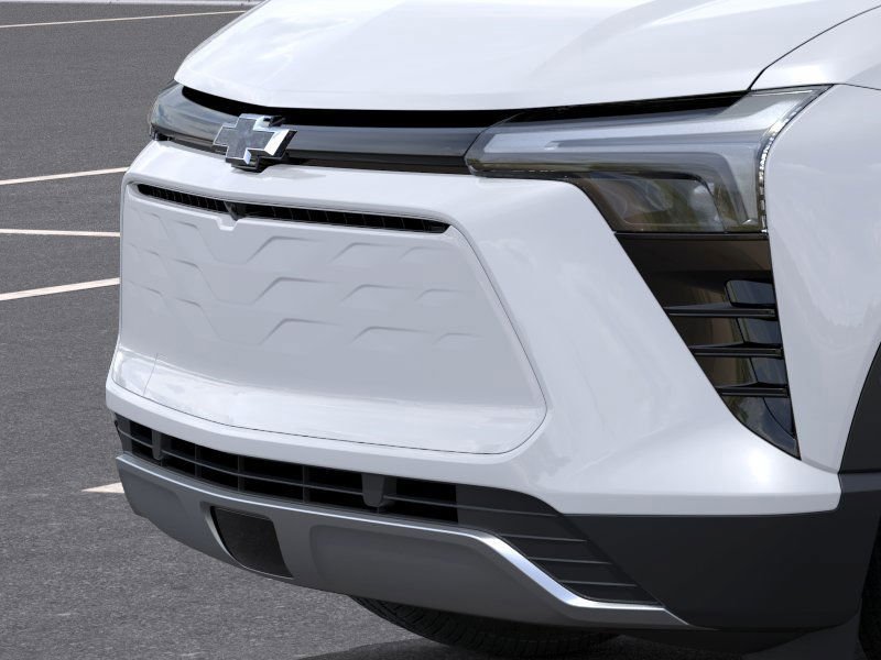 CHEVROLET Blazer EV Traction intégrale, 4 portes LT 2026 Blanc sommet Sherbrooke - photo #12
