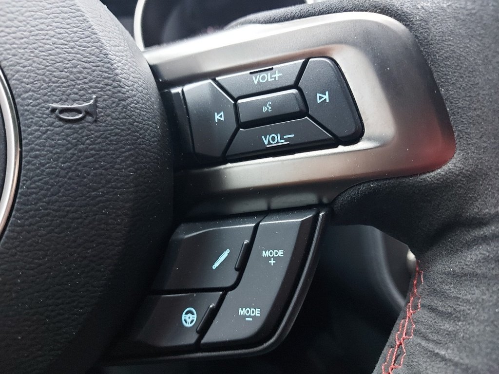 2018 Ford Mustang Shelby GT 350R Rare Black Blainville - photo #15
