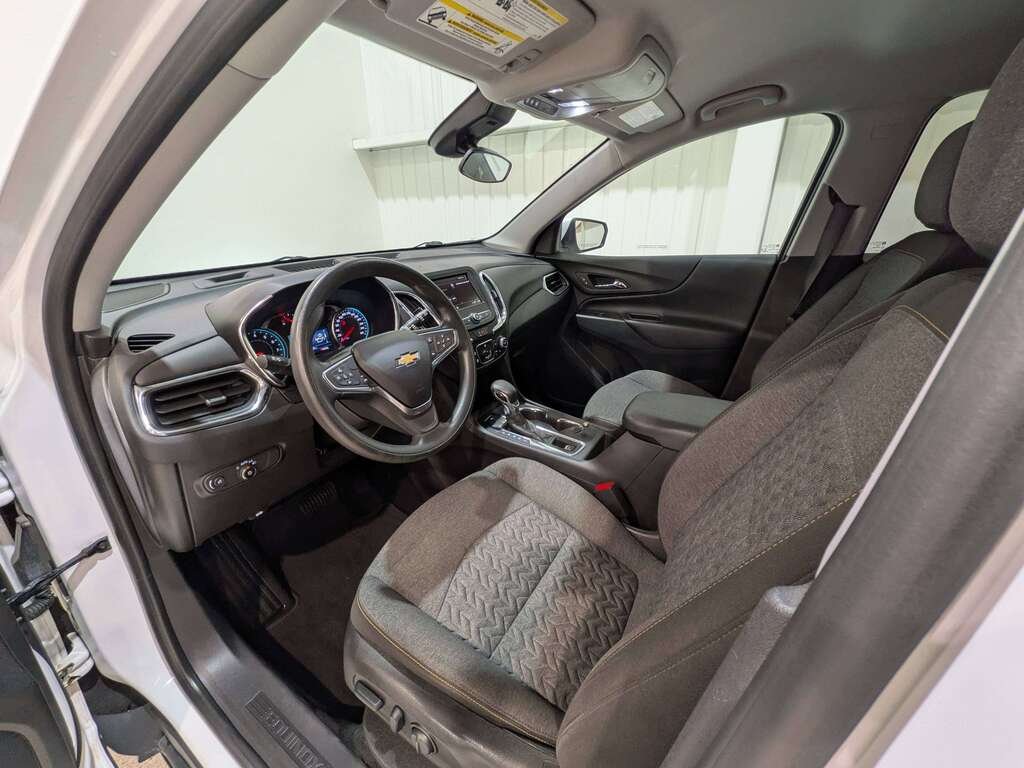 Chevrolet Equinox 2023 Blanc Val-David - photo #8