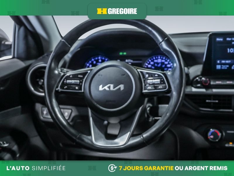 Kia Forte 2023 Gris Blainville - photo #17