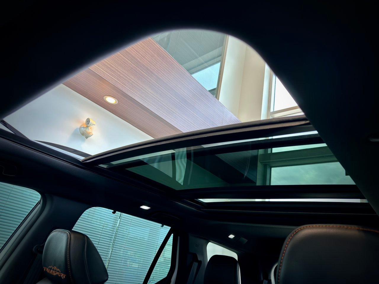 Honda Pilot 2023 Blanc Notre-Dame-des-Prairies - photo #18