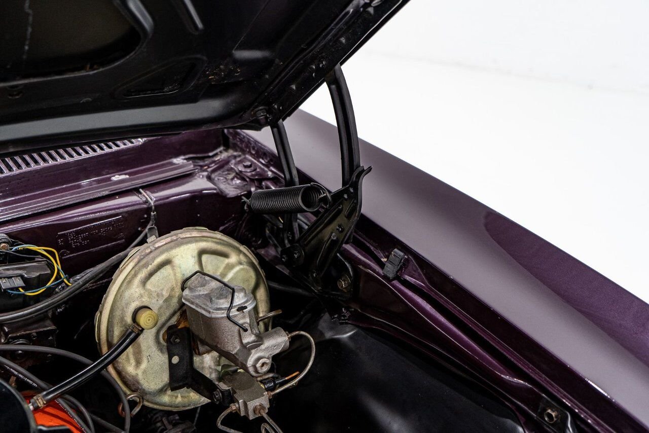 1967 Chevrolet Camaro PRIX EN USD Convertible Beautifully presented from former Restoration Purple Montreal - photo #17