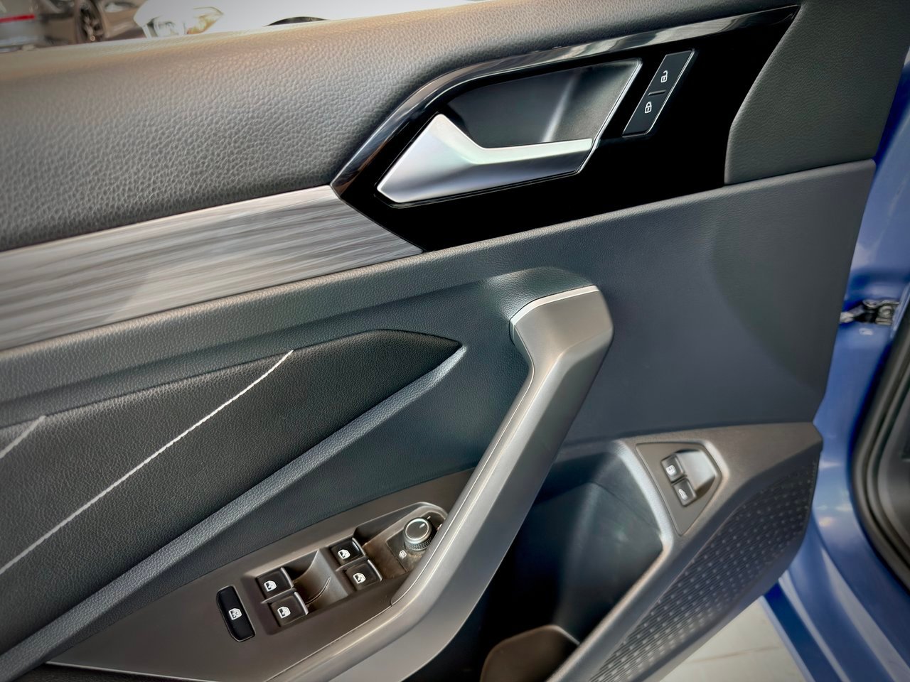 Volkswagen Jetta 2022 Bleu Notre-Dame-des-Prairies - photo #32