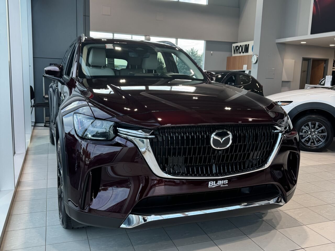 2025 MAZDA CX-90 PHEV Artisan Red Crystal Metallic Ste-Marie - photo #2