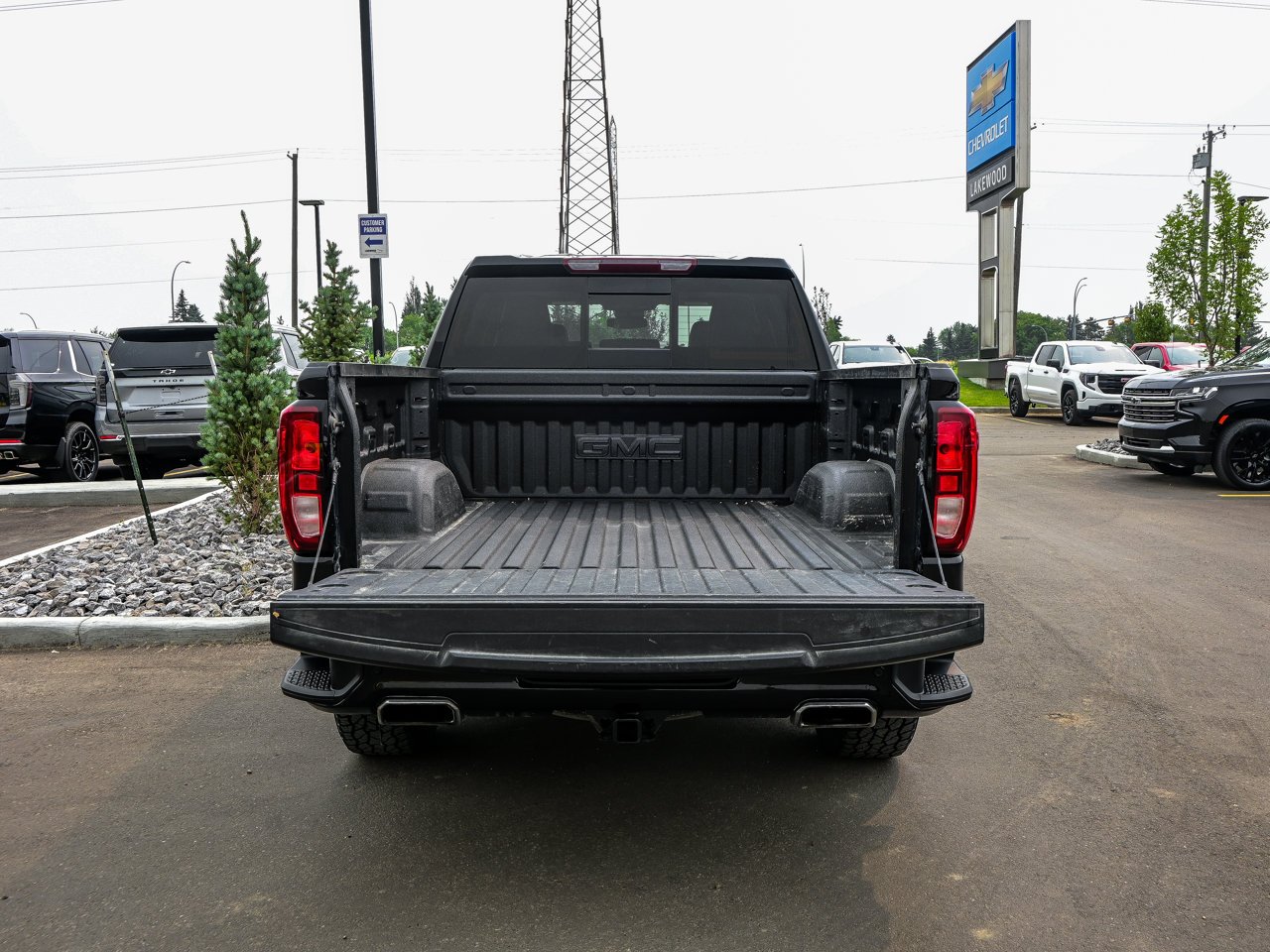 2024 GMC Sierra 1500 4WD Crew Cab 147 Elevation Black Sherwood Park - photo #13