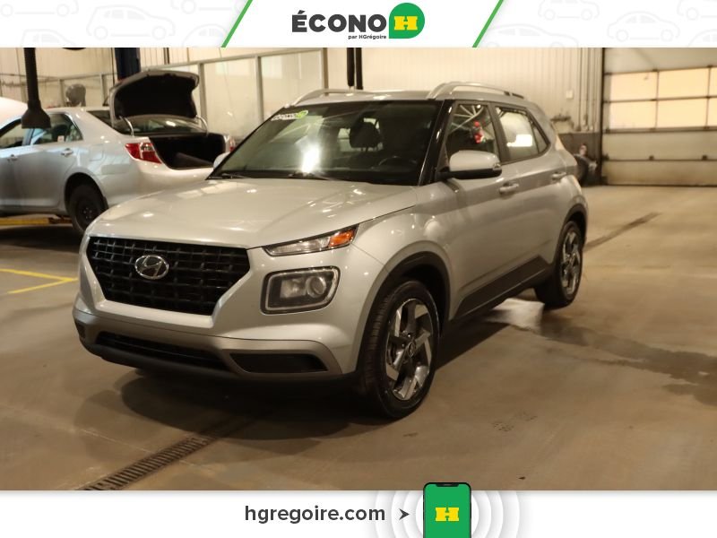 2021 Hyundai Venue Silver Laval - photo #2