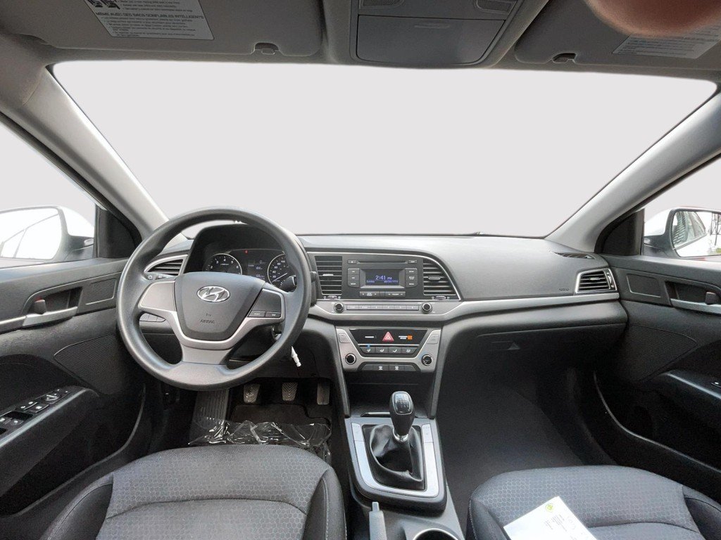 2017 Hyundai ELANTRA White Amos - photo #12