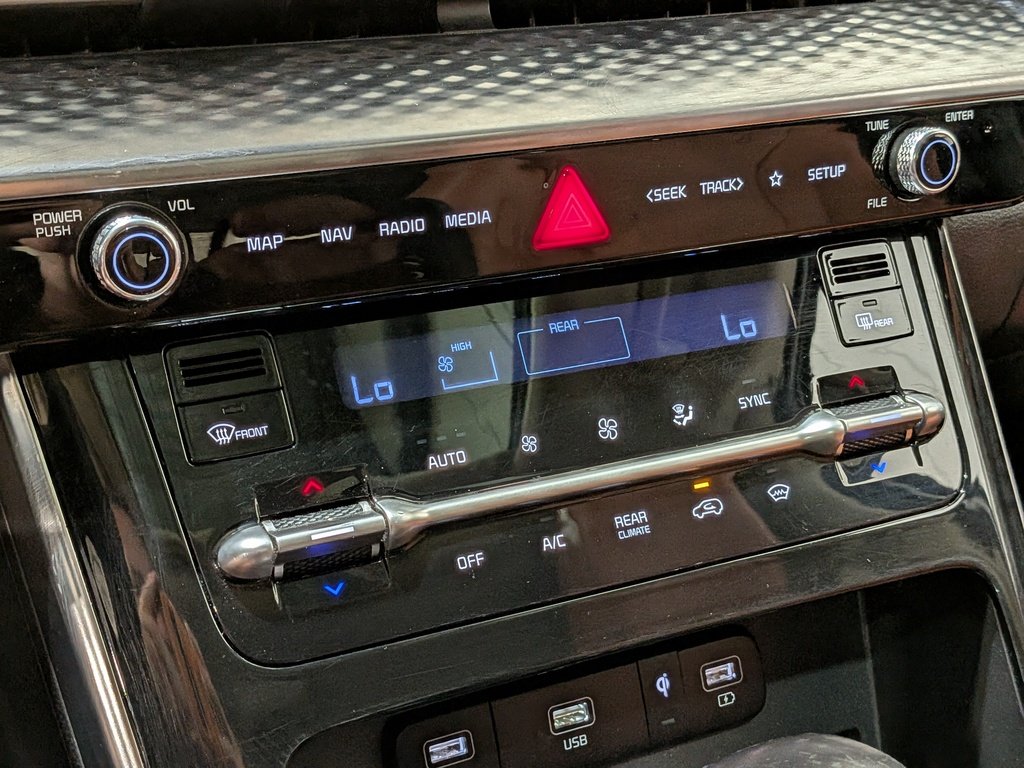2022 Kia Carnival SX FWD *Ltd Avail* White Val-David - photo #28