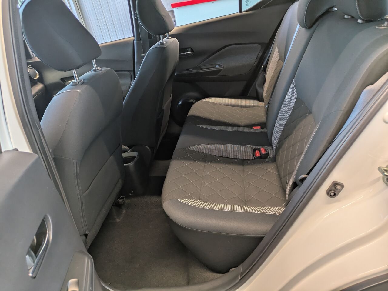 2018 Nissan Kicks White Gatineau - photo #15