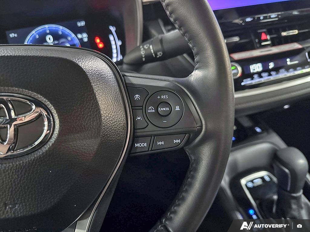 2025 Toyota Corolla 2601299A | XSE Midnight Black Metallic Edmonton - photo #14