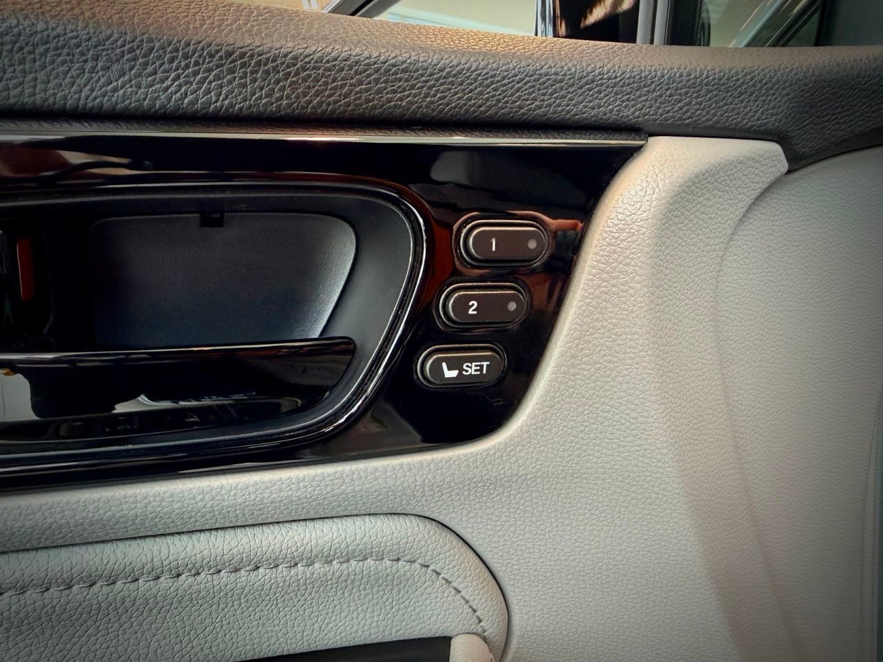 2019 Honda Odyssey Silver Notre-Dame-des-Prairies - photo #28
