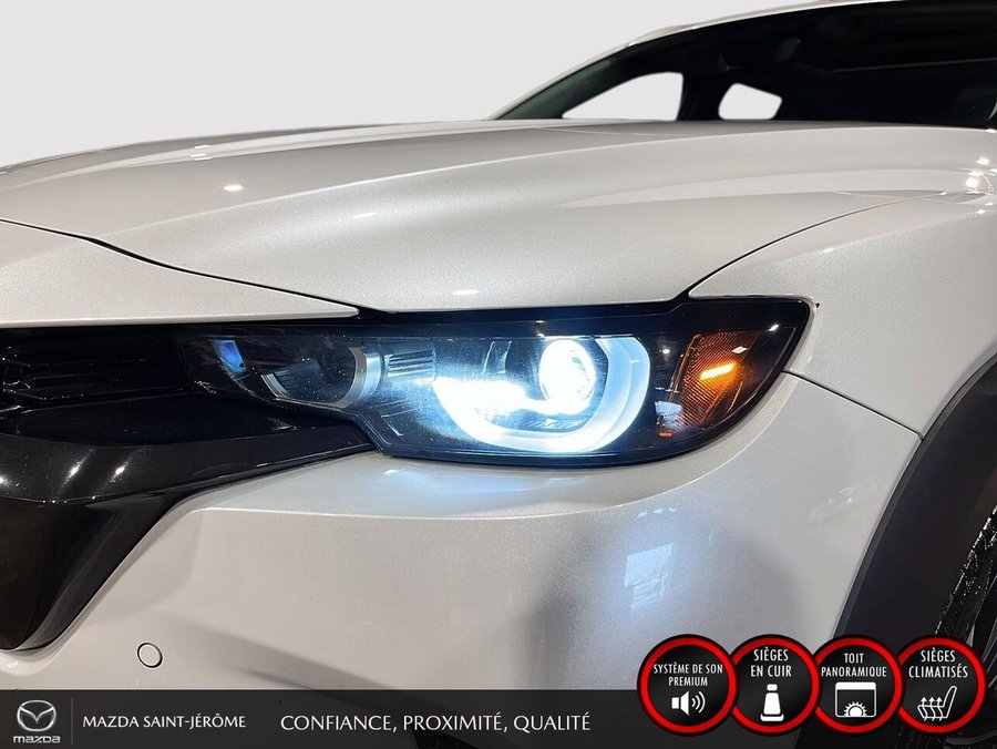 Mazda CX-50 GT avec moteur turbo | TOIT PANORAMIQUE | ENSEMBLE DE REMORQUAGE | CUIR | AWD 2023 Blanc