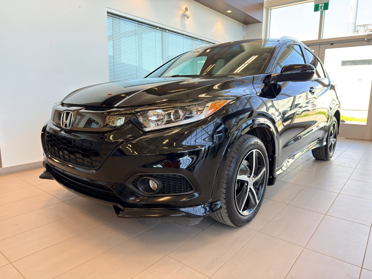 Honda HR-V 2021 Noir Notre-Dame-des-Prairies - photo #2