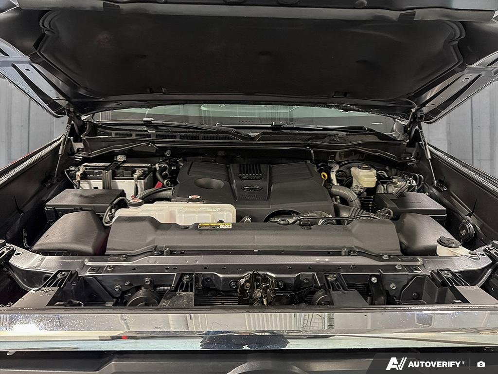 2026 Toyota Tundra S2600068 | SR Magnetic Grey Metallic Edmonton - photo #9