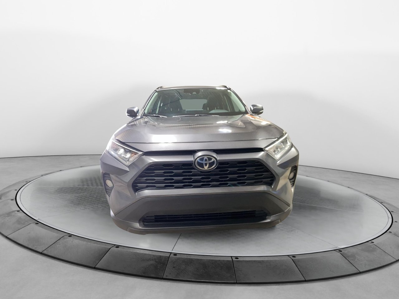 Toyota RAV4 NIV 2T3R1RFV8KW020913 2019 Gris Chicoutimi - photo #1