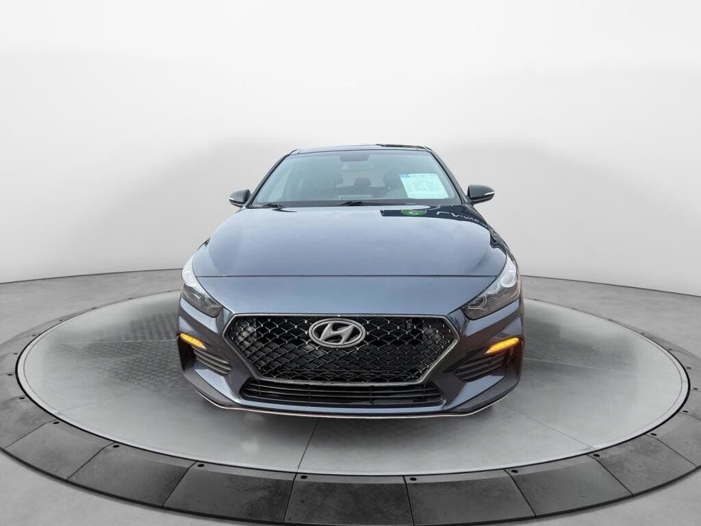 2020 Hyundai Elantra GT VIN KMHH55LC5LU130968 Blue Chicoutimi - photo #1