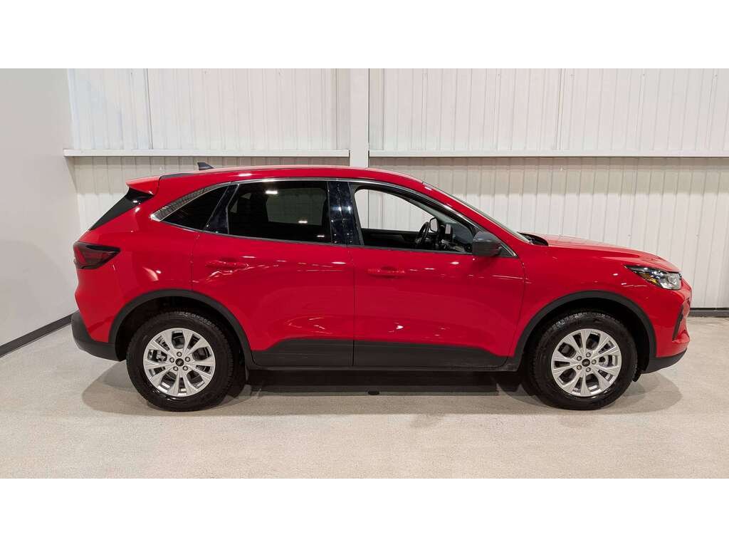 2024 Ford Escape Active AWD Red Val-David - photo #7