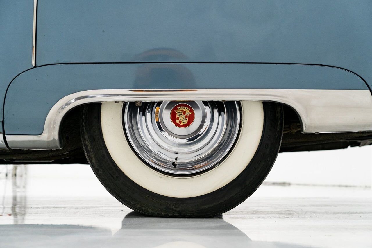 1954 Cadillac Fleetwood Unrestored fully original survivor **PRICE IN USD** Blue Montreal - photo #44