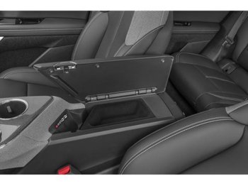 Cadillac OPTIQ Sport