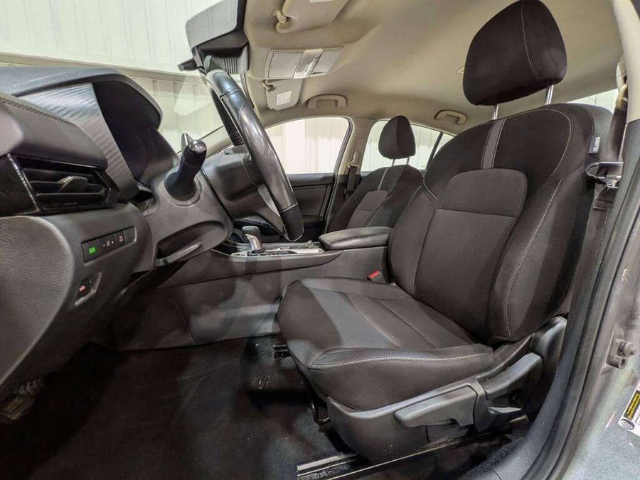 2022 Nissan Sentra Grey