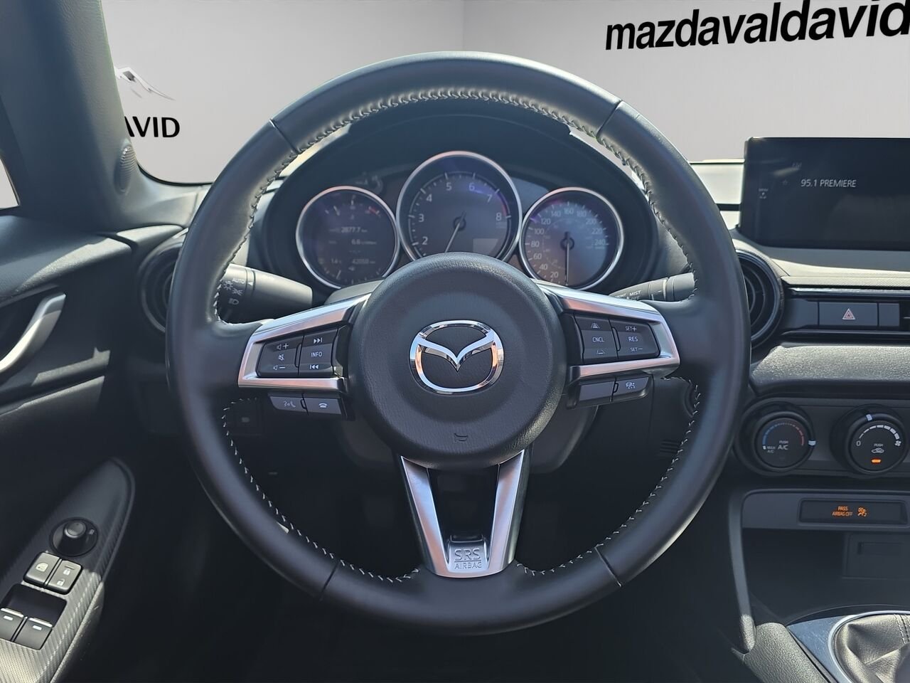 Mazda MX-5 GS BM, NAVIGATION, CAMÉRA DE RECUL, DÉCAPOTABLE 2024 Gris Val-David - photo #8
