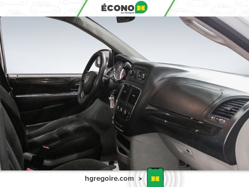 2019 Dodge GR Caravan White Laval - photo #20